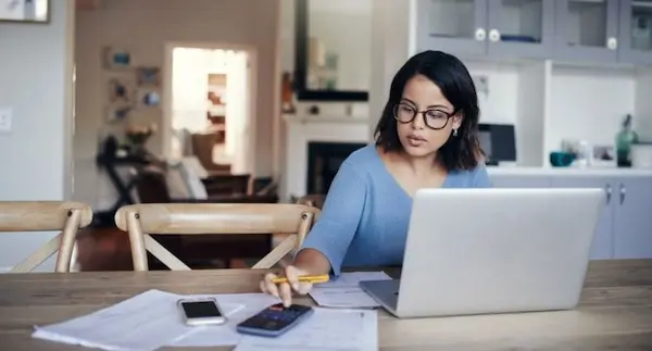 Beneficios de Reducir el Estrés en el Trabajo Remoto