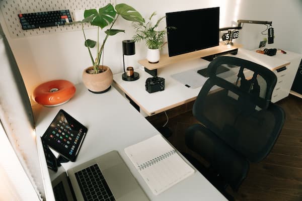Cómo decorar tu espacio de trabajo y aumentar la productividad