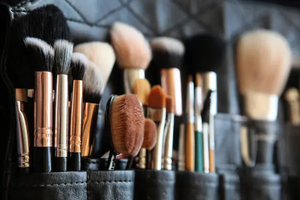 maquillaje, brochas 