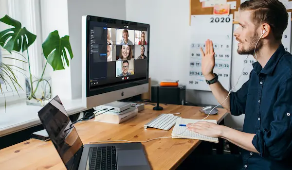 Descubre cómo manejar el estrés en el trabajo remoto