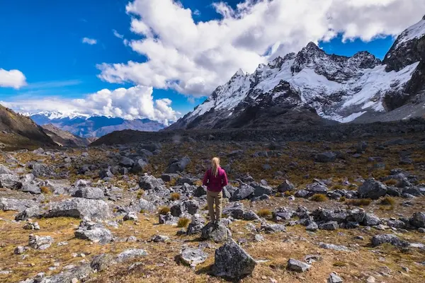 El llamado de los Andes: trekking en Perú como camino interior
